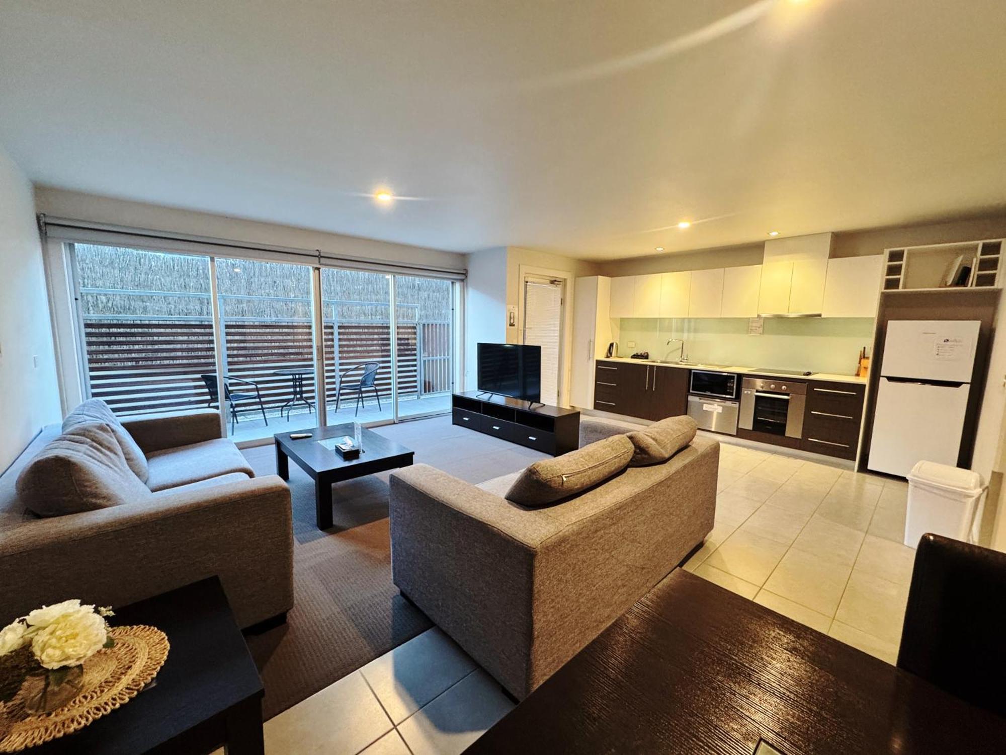 Two-Bedroom Deluxe Apartment,1698980116:JPEG
