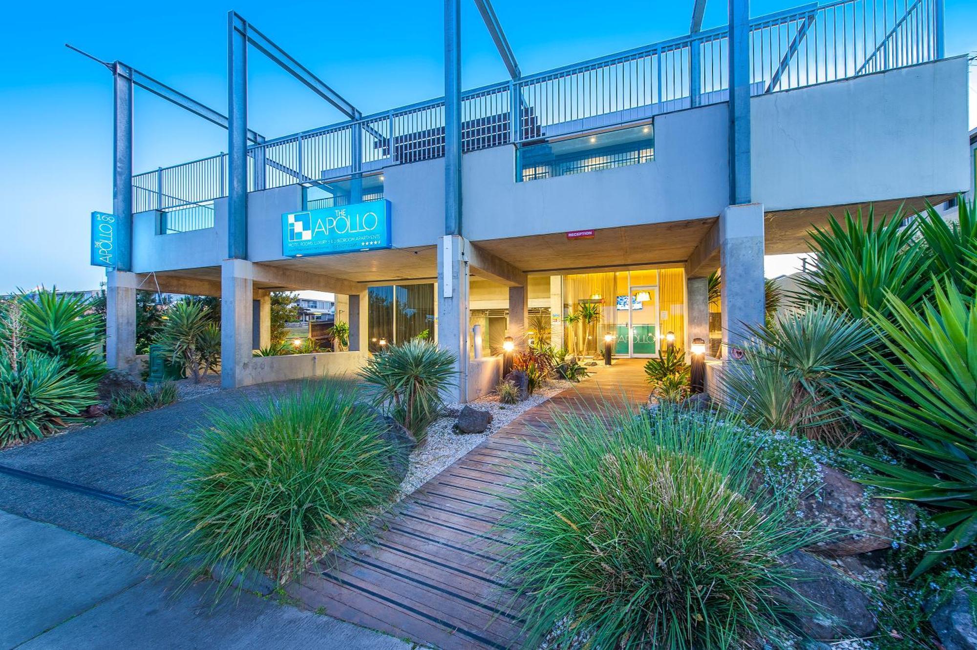 Two-Bedroom Apartment Penthouse Ocean View,1400461841:JPEG